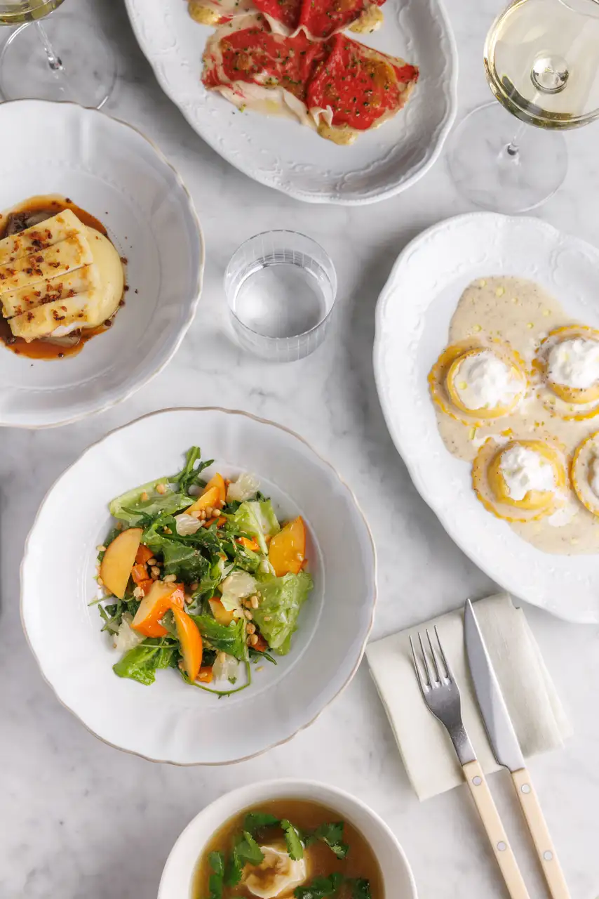 14 поводов заглянуть во Frantsuza Bistrot. Иван Фролухин представил сезонное обновление меню